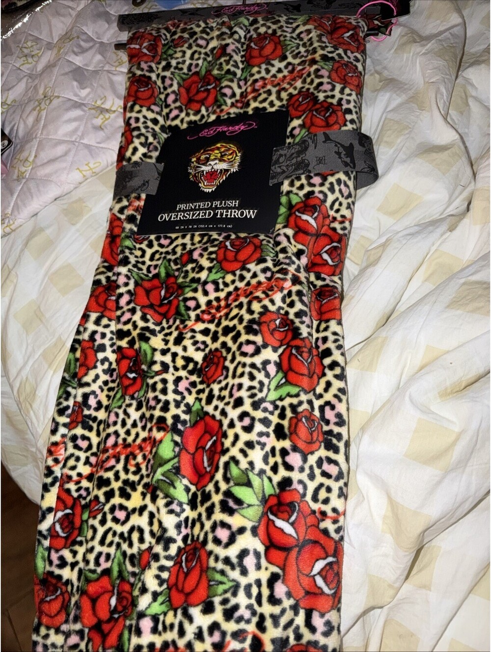 Ed Hardy Oversized Plush Throw Blanket Leopard Print w/Red Roses &Logos 60 x 70"